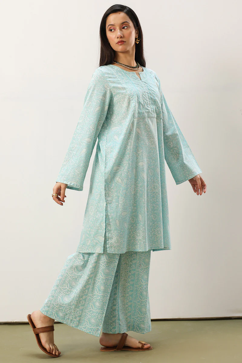 Mukaish Paisley Edit Set - Image 10