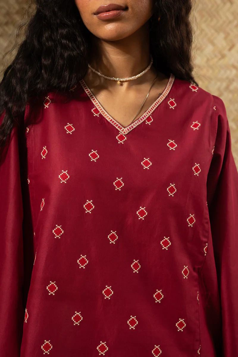 Blush Whisper Kurti - Image 15