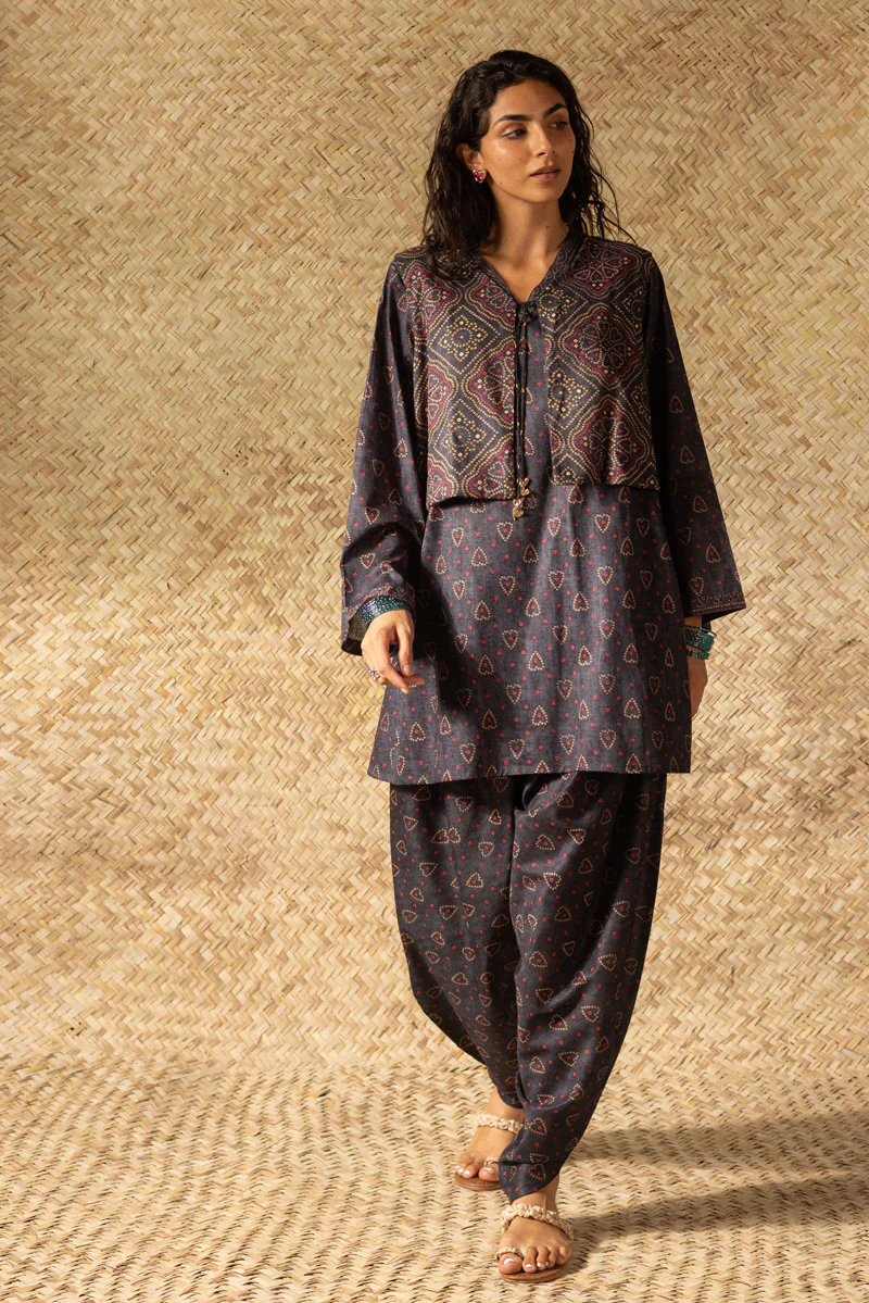 Chunari Beats 3-Piece Koti Set - Image 5