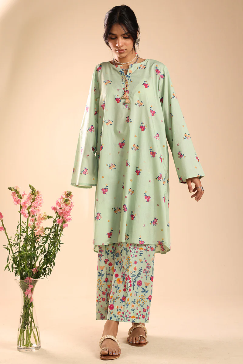 Soft Florals Edit Set - Image 8