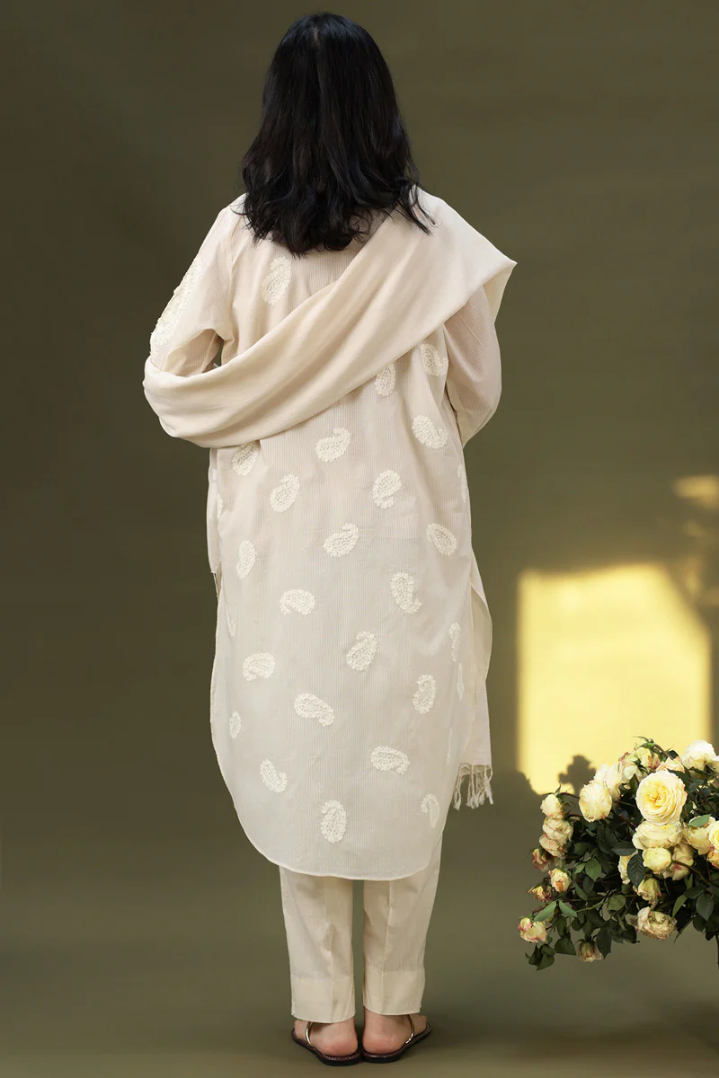 White Whisper 3-Piece Ensemble - Image 5