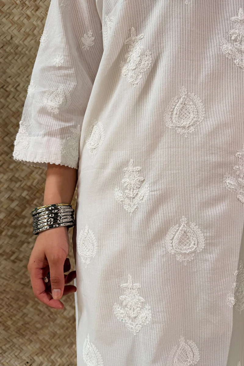 Pearl White Reverie Ensemble - Image 3
