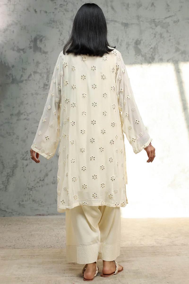 Panni Embroidered Set - Image 4