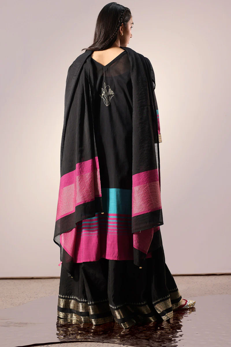 Rang-e-Mehfil 3-Piece Ensemble - Image 5