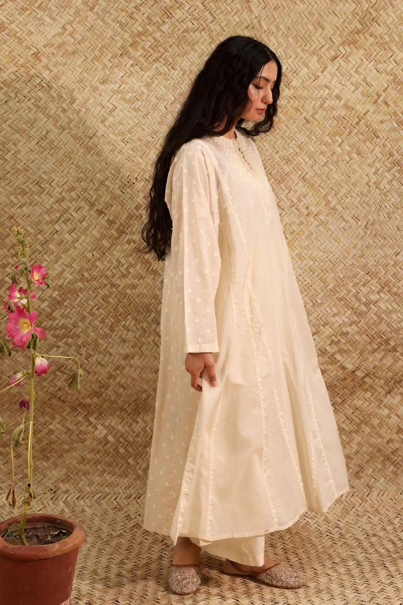 Soft Reverie Kurta - Image 5