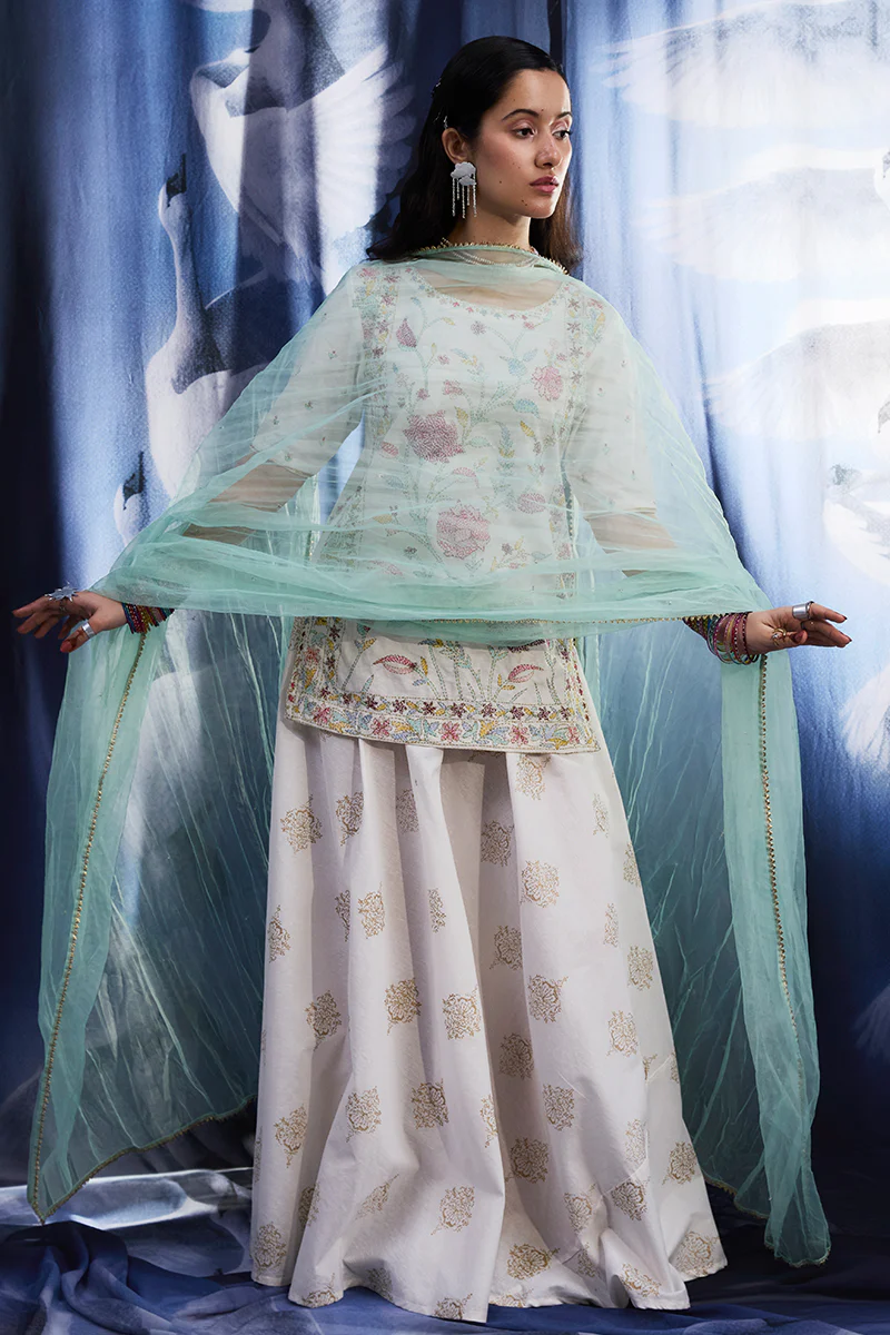 Hand-Crafted Mughal Skirt Set - Image 12