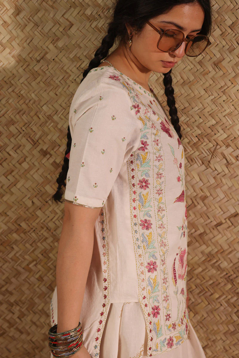 Hand-Crafted Mughal Skirt Set - Image 14