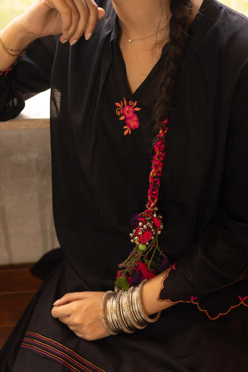 Embroidered Stitch Set - Image 7