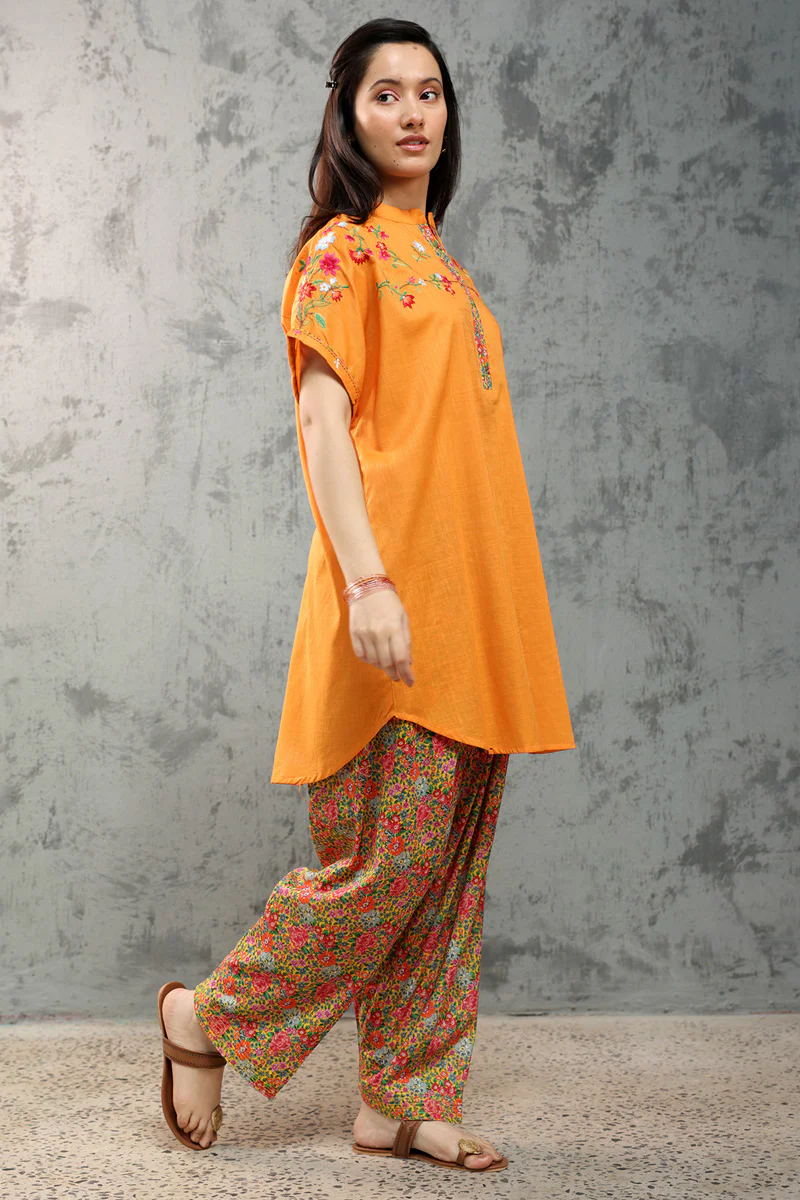 Blush Field Embroidered Set - Image 5
