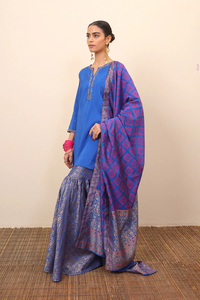 Brocade 2 Piece Set - Image 5