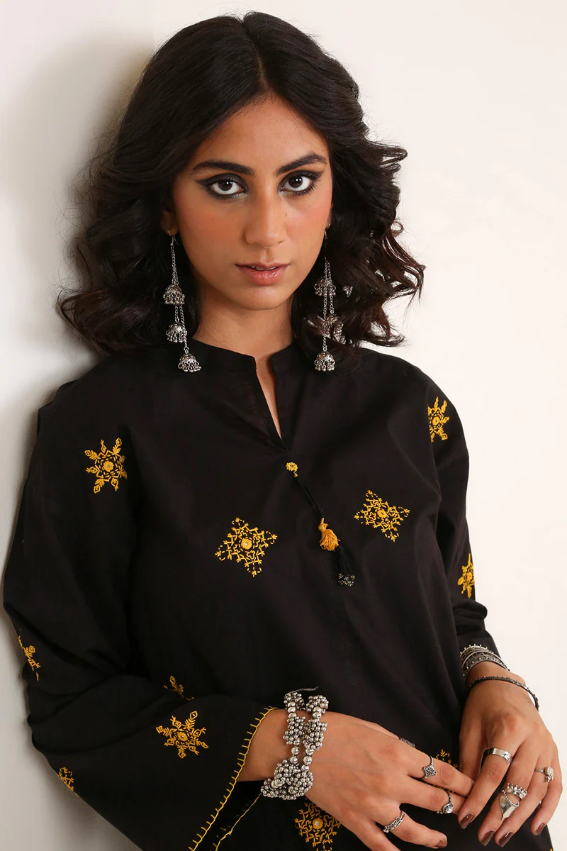 Aztec Wonder Shirt - Image 2