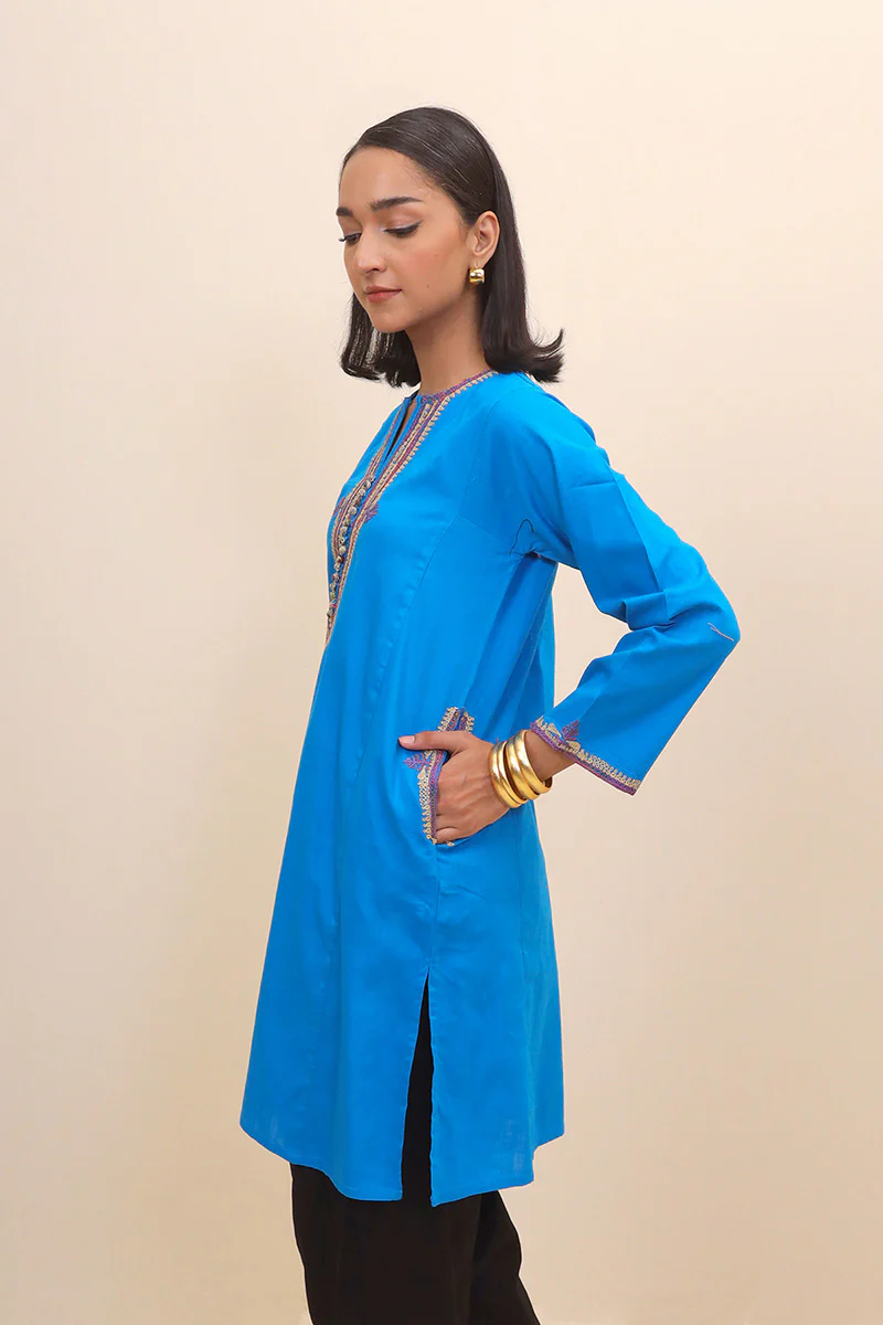 Classical Aura Kurta - Image 3