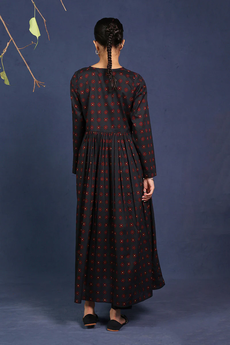 Javanese Batik Indonesian Dress - Image 6