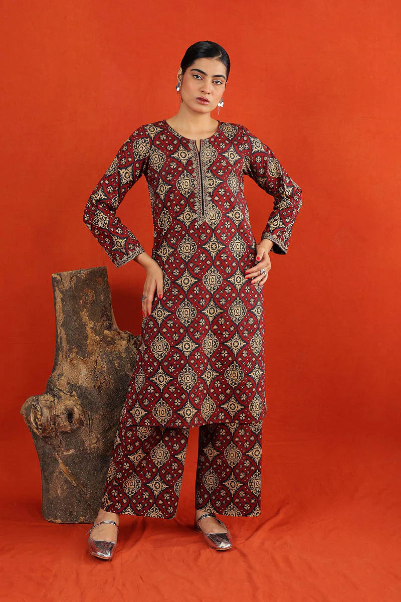 2 Piece Indonesian Collection - Image 7