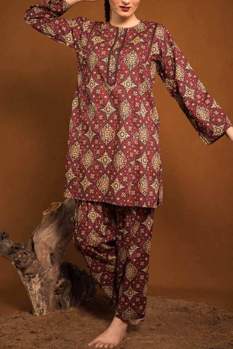 Indonesian 2 Piece - Image 4