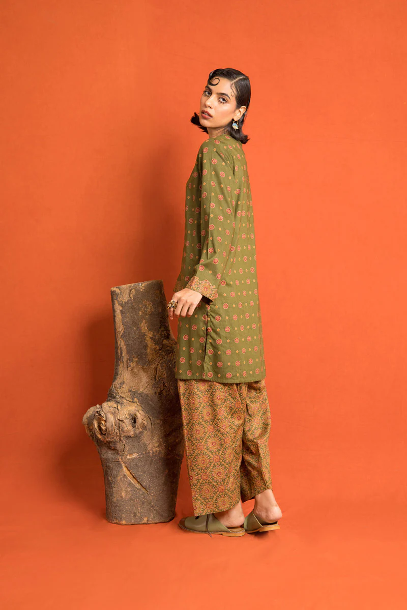 Ajrak Print Blocked 2 Piece - Image 9