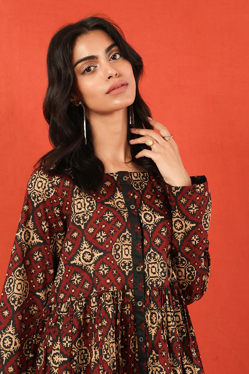 Indonesian Peplum Set - Image 2