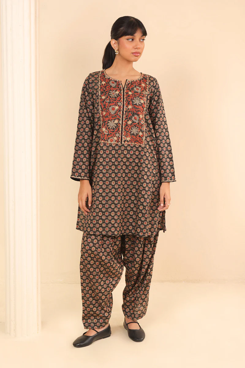 Print Blocked Shahgul 2 Piece - Image 5