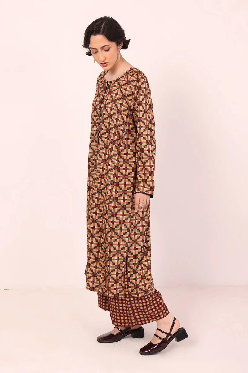 Contemporary Checkered 2 Piece - Image 13