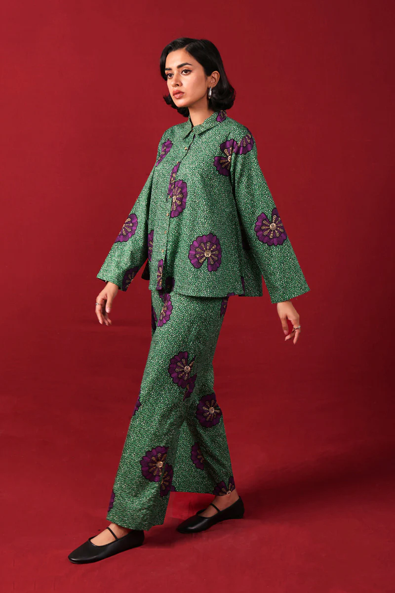 Contemporary Safari 2 Piece Set - Image 3