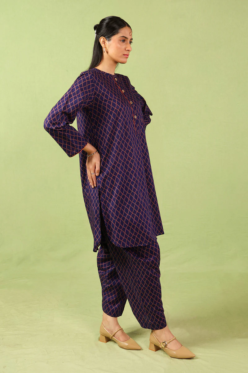Moody Charbagh 2 Piece - Image 8