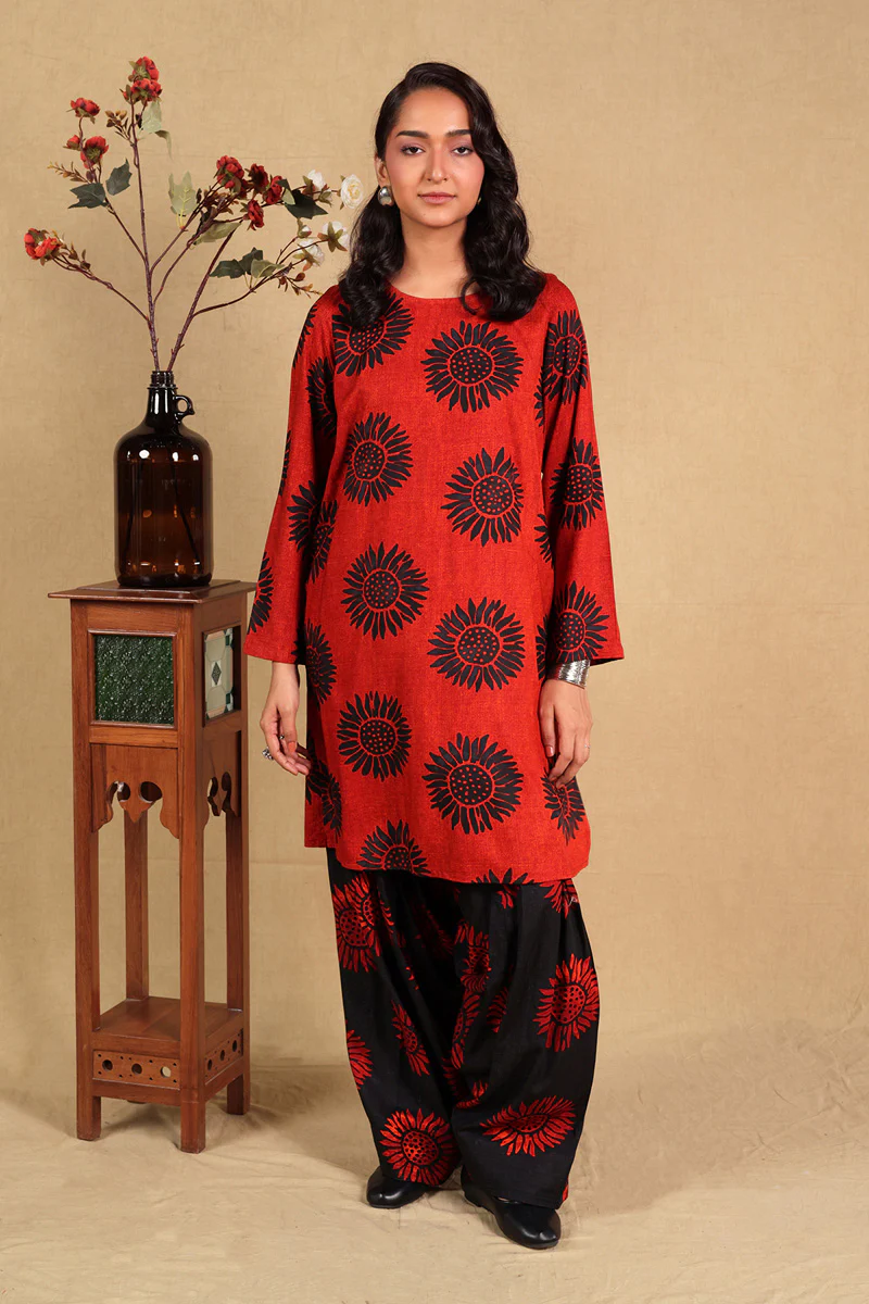 Sunflowers 2 Piece - Image 7