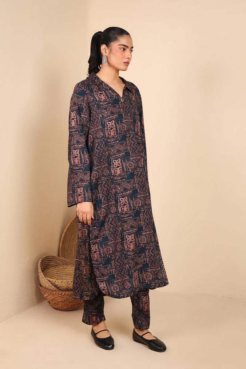 Carved Batik Bliss Ensemble - Image 7