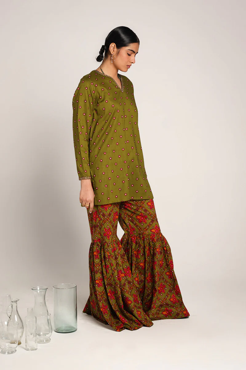 Kutch Kahani Artful Wear - Image 11