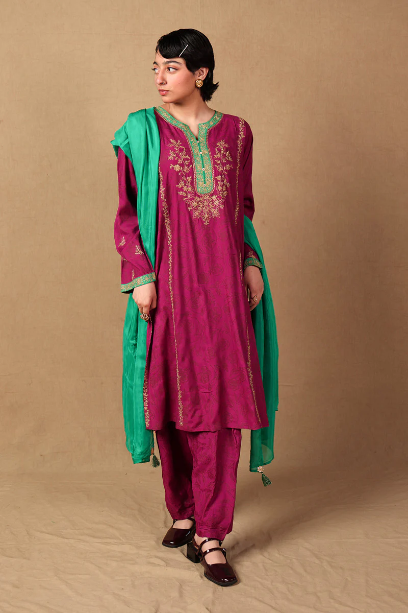 Vibrant Bahar Bano 3 Piece - Image 8