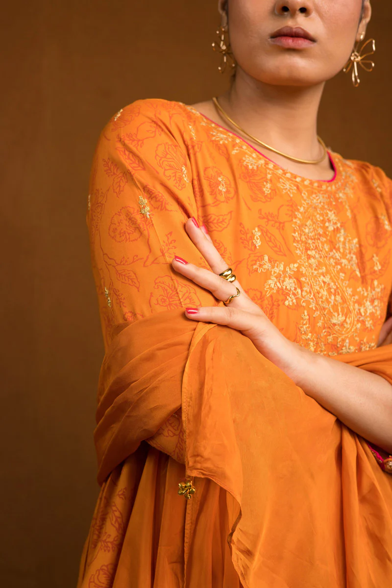 Regal Bahar Bano 2 Piece - Image 12