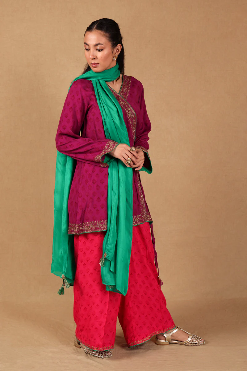 Regal Bahar Bano 3 Piece Suit - Image 5