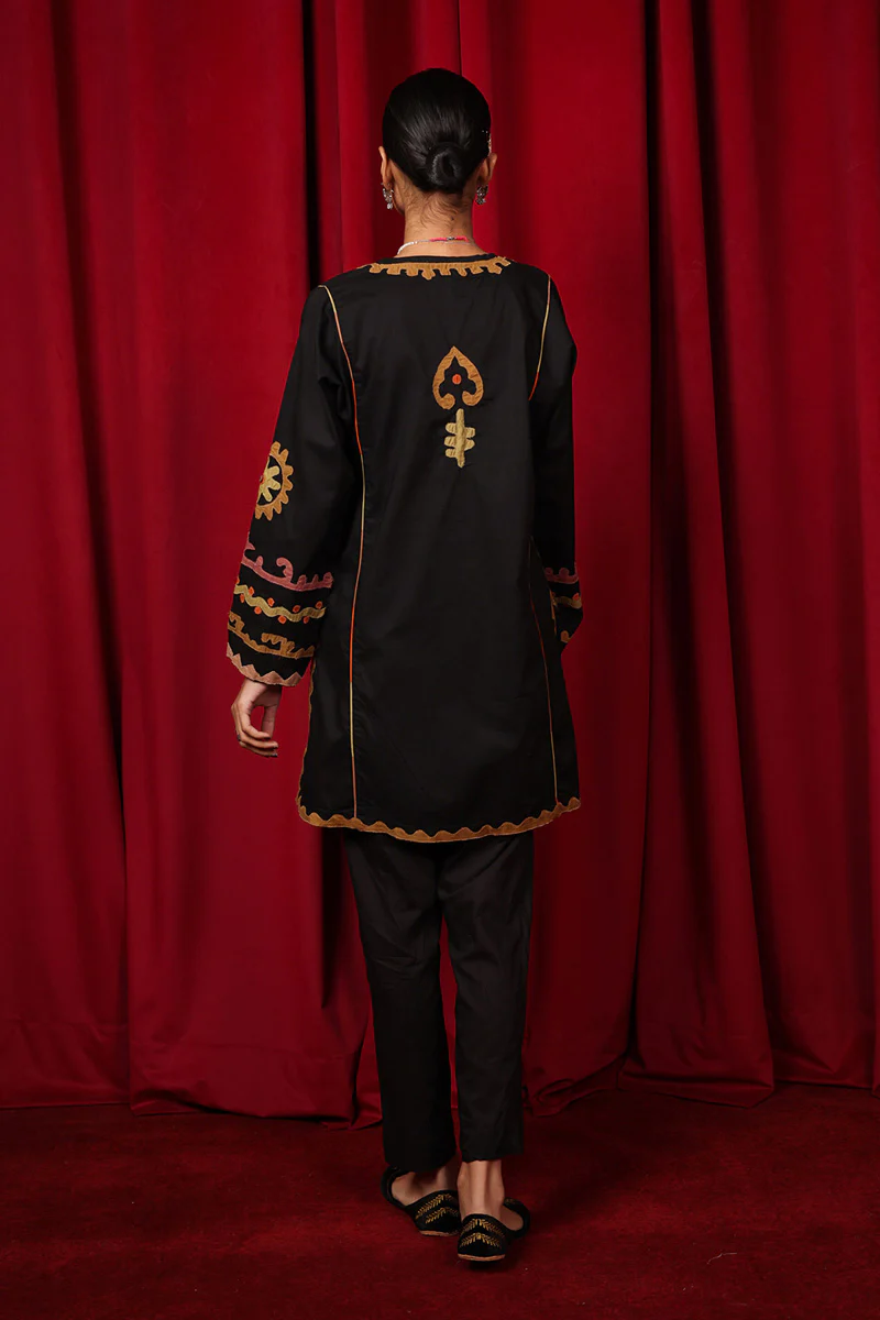 African Collage Applique Kurta - Image 8