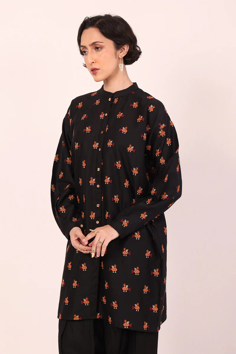 Buttoned Central Asian Tunic - Image 5
