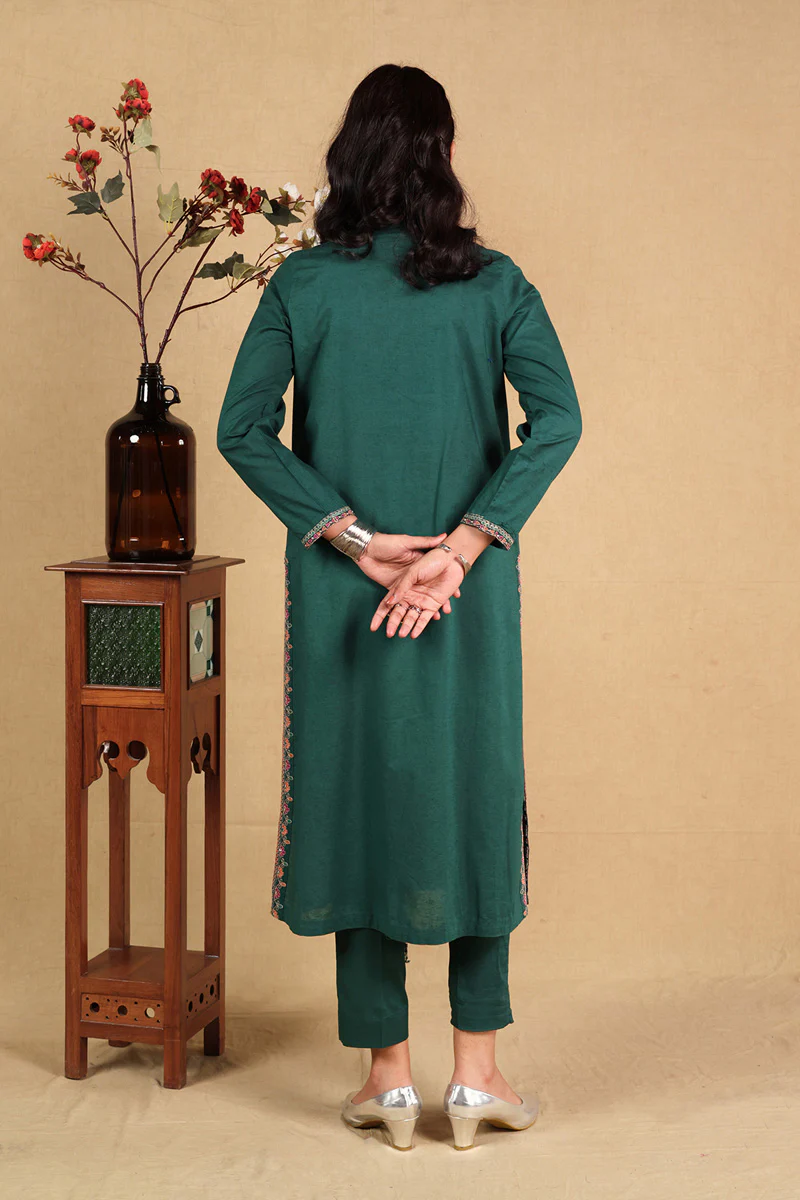 Embroidered Linear Miniature 2 Piece - Image 6
