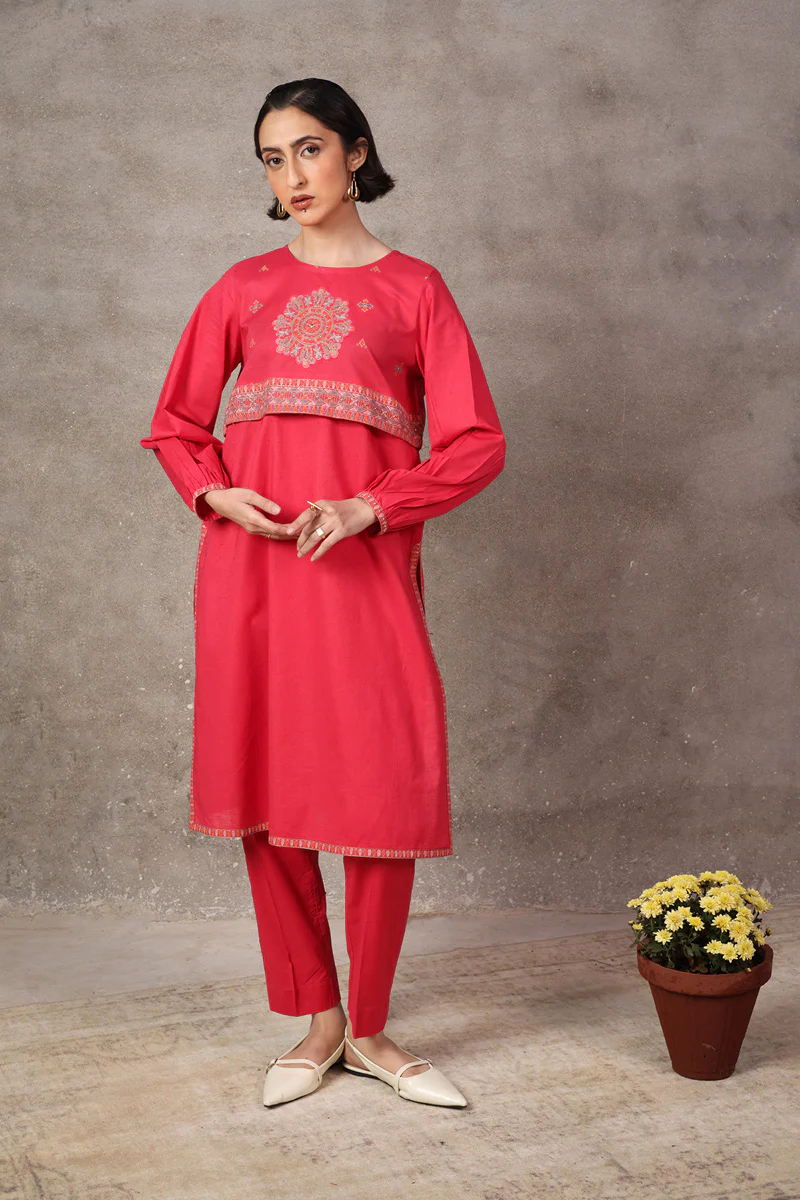 Linear Miniature Suit - Image 15