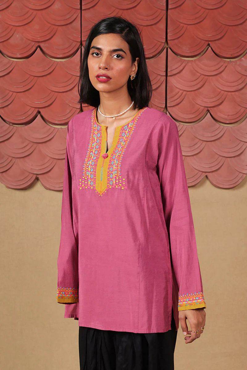 Crafty Kurti - Image 3