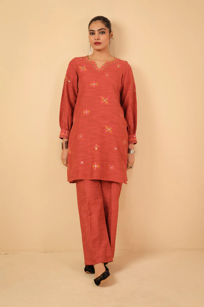 Nuristan Rustic 2-Piece - Image 2