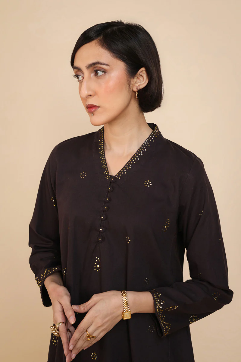 Chunri Charm Two-Piece - Image 5