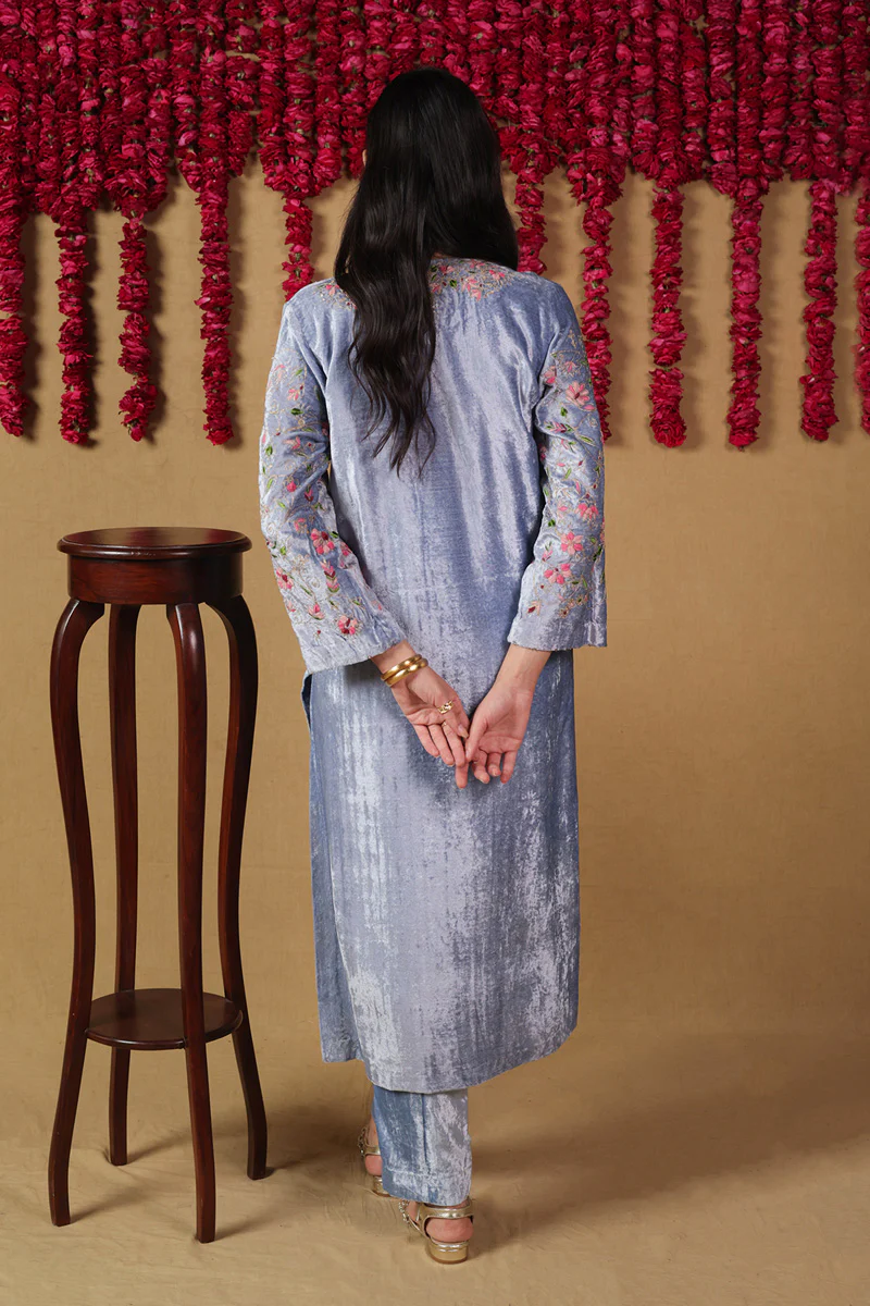 Marorri Velvet Chintz 2-Piece Suit - Image 7