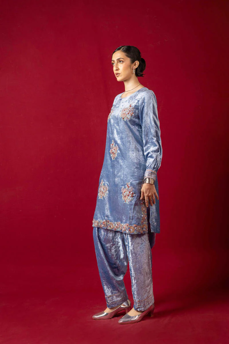 Marorri Velvet Chintz 2-Piece - Image 2