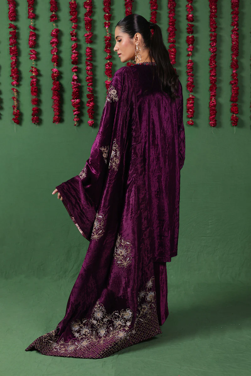 Aubergine Velvet Shawl - Image 3