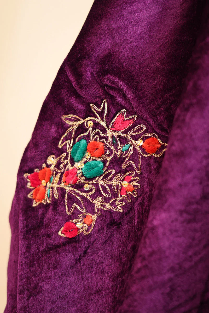 Marorri Velvet Shawl - Image 15