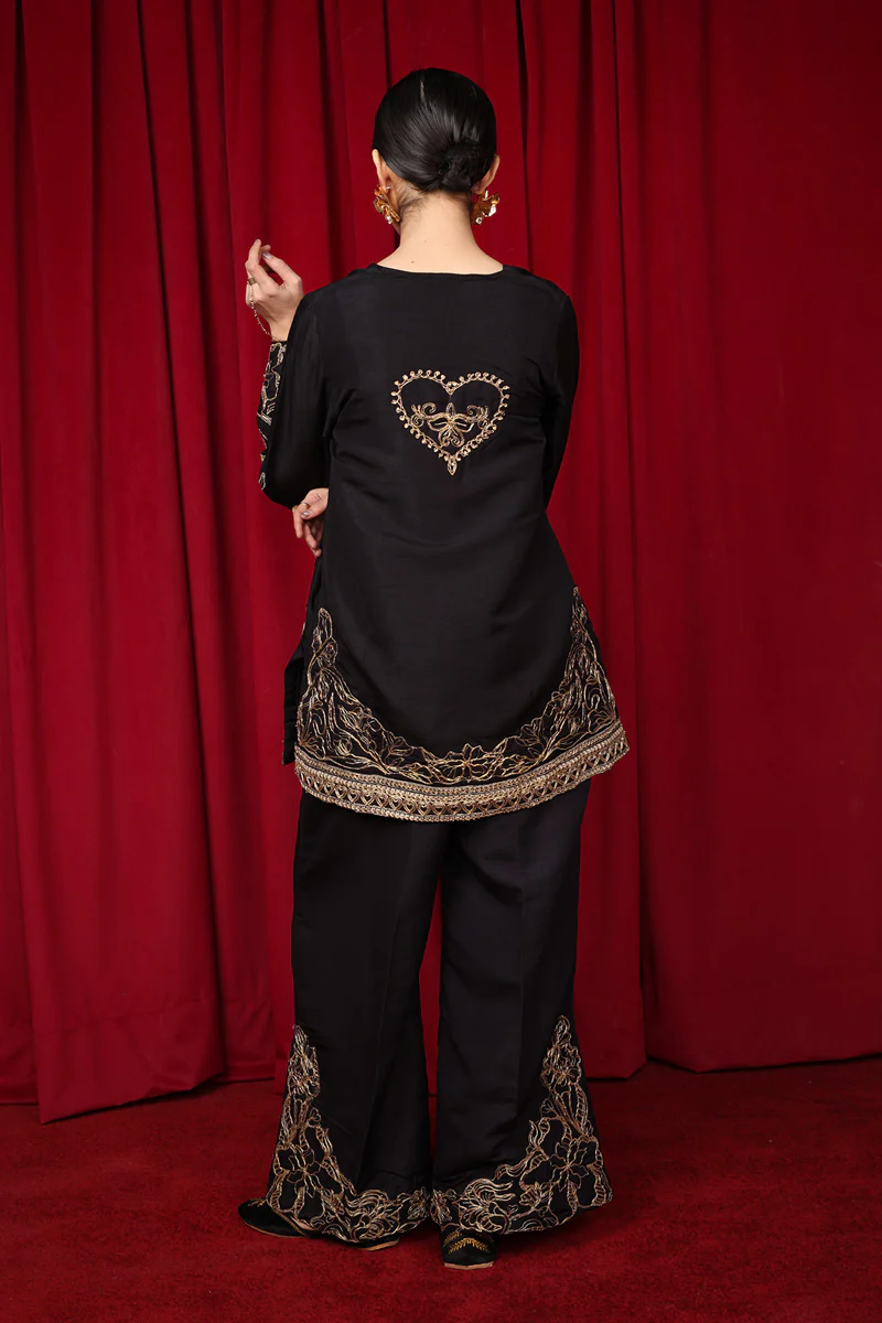 Gul Dori Couture Suit - Image 7