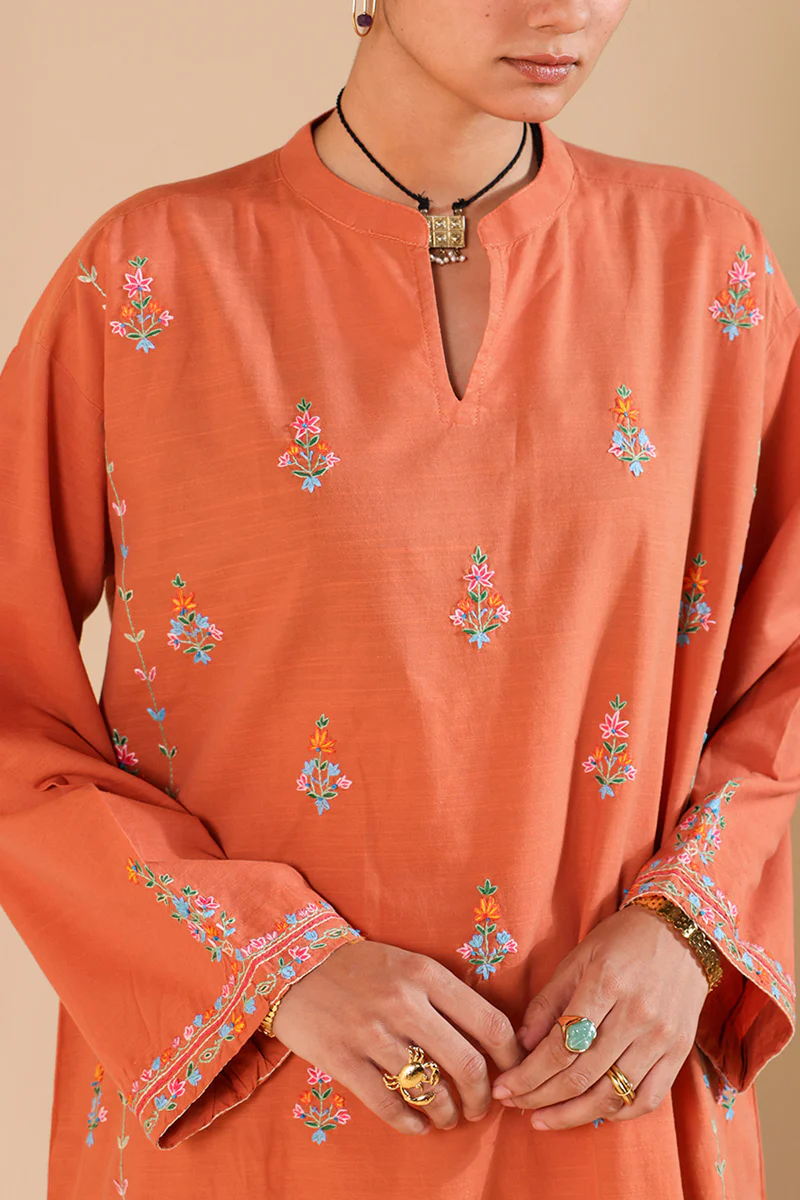 Hand-Embroidered Phool Set - Image 9
