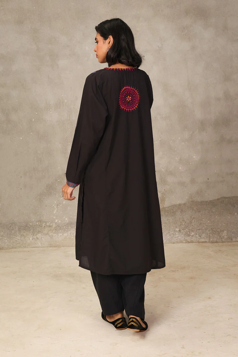 Jamil-e-Rang Kurta - Image 3