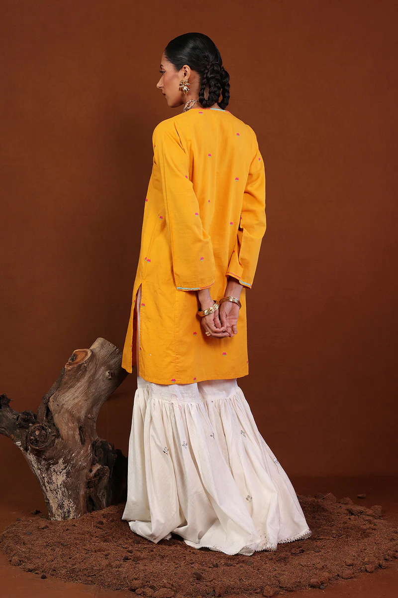 Khaddiyan Kurti - Image 11