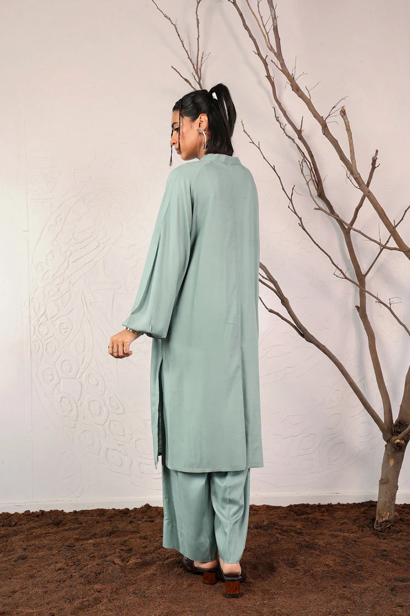 Moody Vintage Grace 2 Piece - Image 4