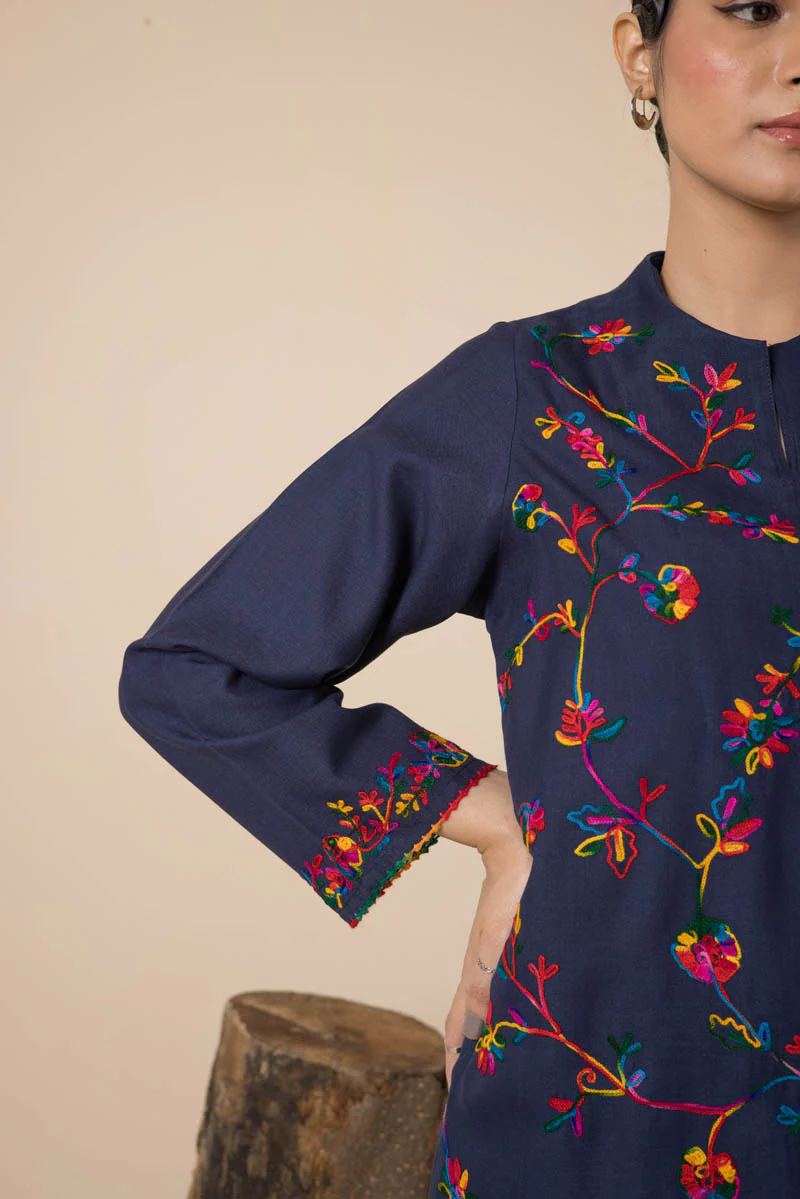 Embroidered Chroma 2 Piece - Image 4