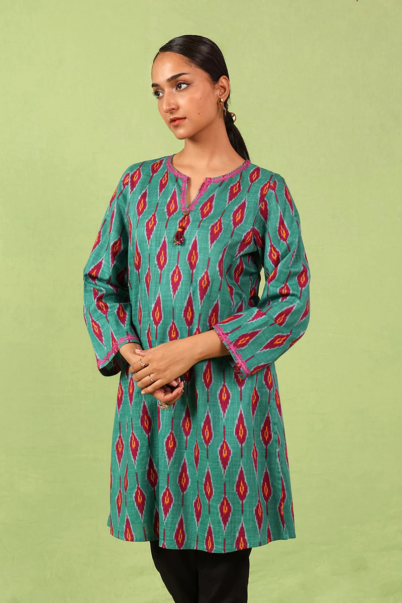 Timeless Weave Kurti - Image 3