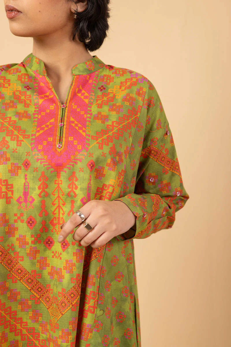 Panelled Jigsaw Kurta - Image 7